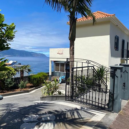 蓬塔德尔加达The Vista House别墅 客房 照片