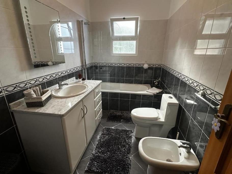 蓬塔德尔加达The Vista House别墅 外观 照片